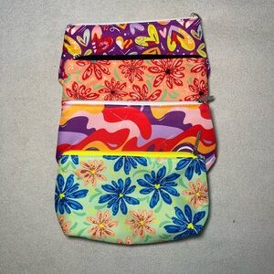 Clinique Colorful Floral and Abstract Pouch Set